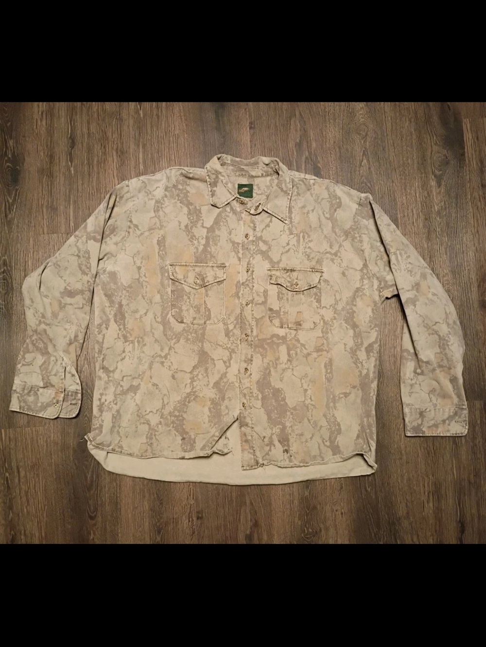 Vintage Natural Gear Men’s Camo Button Up Long Sleeve Shirt READ
